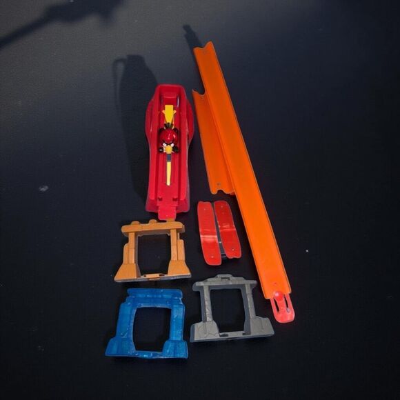 Mattel Hot Wheels Angry Birds Track Set - Picture 4 of 4